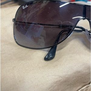 New Ray Bans aviator style